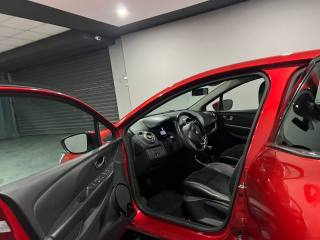 RENAULT Clio usata, con Autoradio