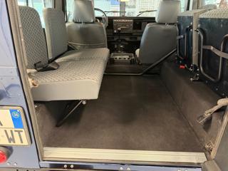 LAND ROVER Defender usata 11