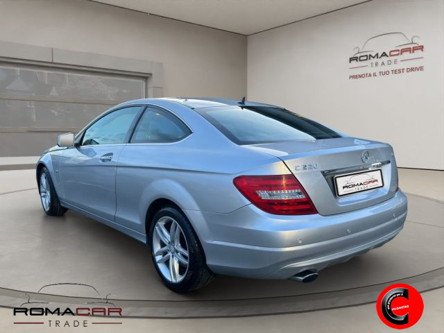 MERCEDES-BENZ C 220 usata, con Autoradio