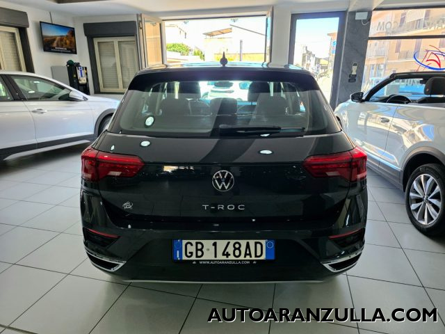 VOLKSWAGEN T-Roc usata, con Alzacristalli elettrici