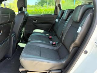 RENAULT Scenic usata, con Autoradio