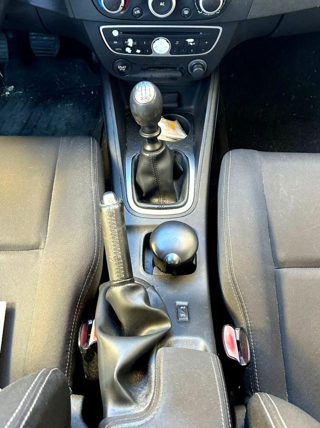 RENAULT Megane usata 21
