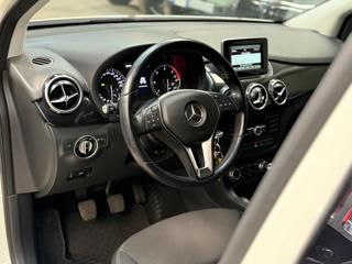MERCEDES-BENZ B 180 usata, con Cerchi in lega