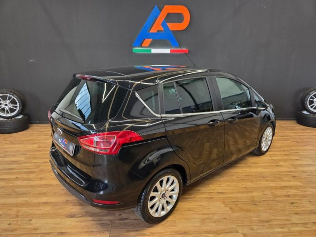 FORD B-Max usata, con Autoradio
