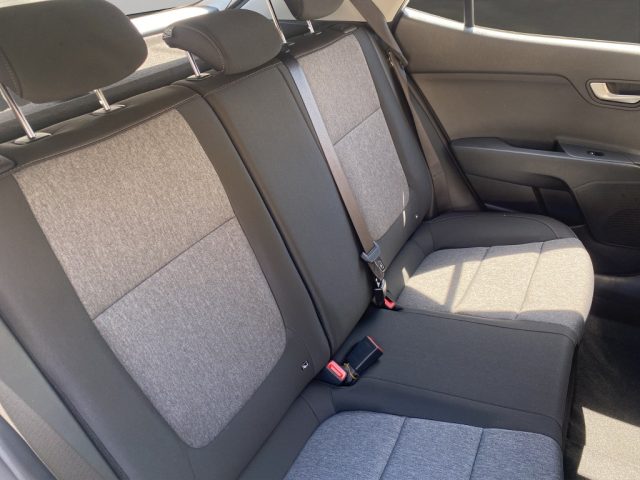 KIA Stonic usata, con Sensori di parcheggio posteriori