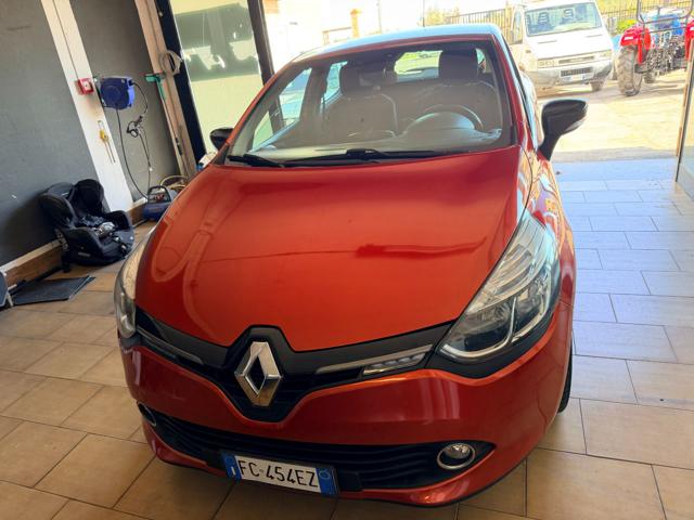 RENAULT Clio usata, con Airbag laterali