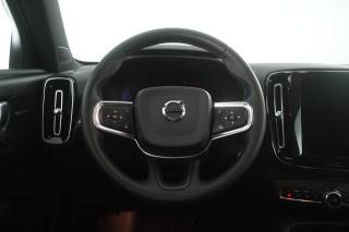 VOLVO XC40 usata 11