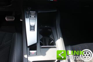 PEUGEOT 308 usata, con Leve al volante