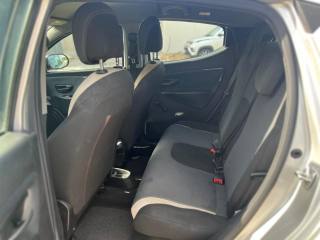 LANCIA Ypsilon usata, con ESP