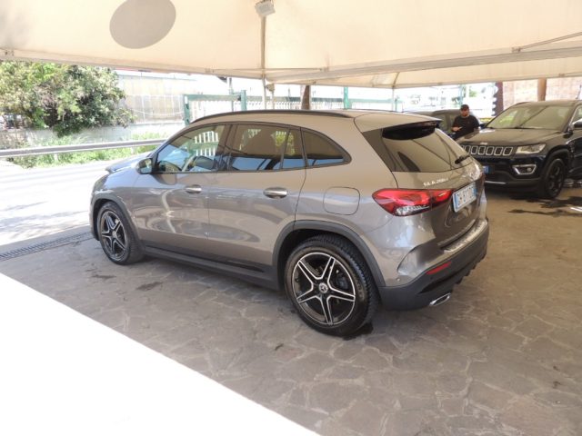 MERCEDES-BENZ GLA 200 usata, con Alzacristalli elettrici