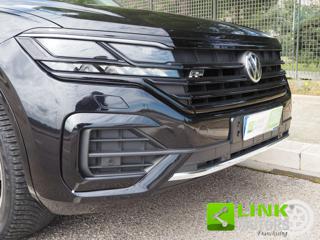 VOLKSWAGEN Touareg usata 43