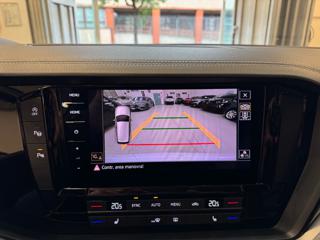 VOLKSWAGEN Touareg usata, con Cruise Control