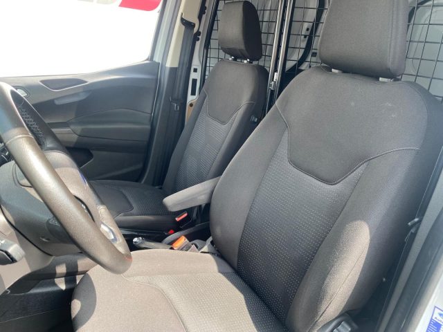 FORD Transit Courier usata, con Telecamera per parcheggio assistito