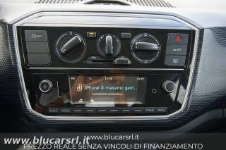 VOLKSWAGEN up! usata 15