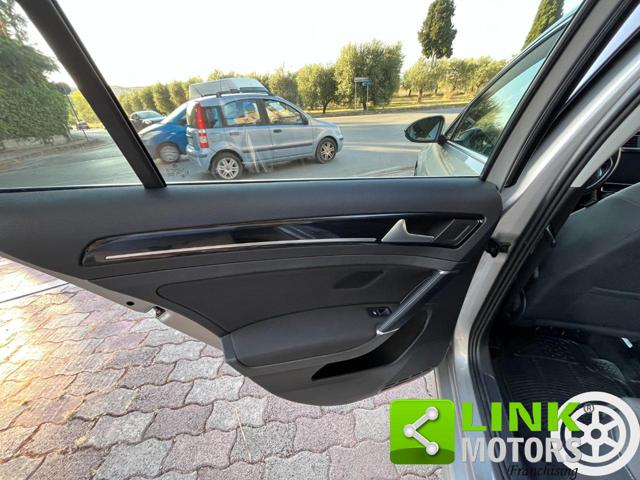 VOLKSWAGEN Golf Variant usata, con Interni in pelle