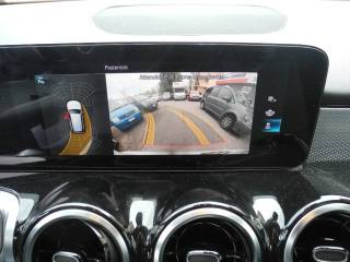 MERCEDES-BENZ GLB 200 usata, con Controllo trazione