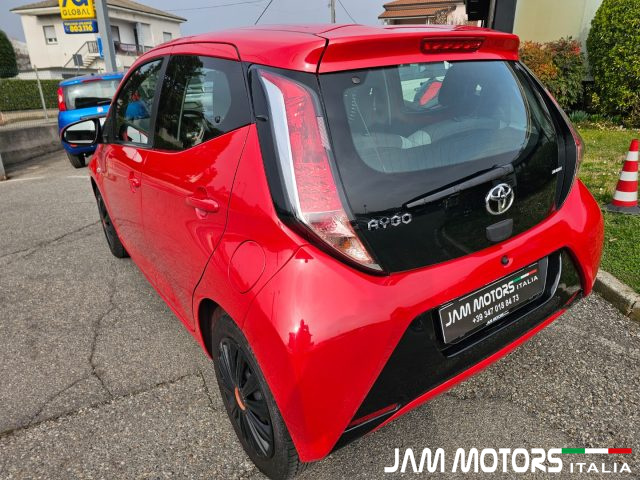 TOYOTA Aygo usata, con Airbag laterali