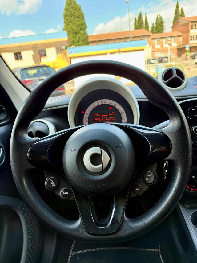 SMART ForFour usata, con Park Distance Control