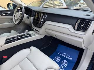 VOLVO XC60 usata, con Lettore CD
