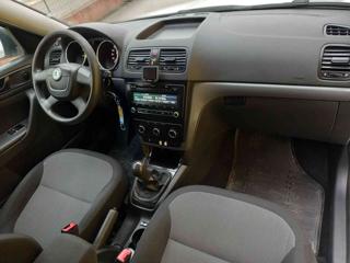 SKODA Yeti usata, con Fari Xenon