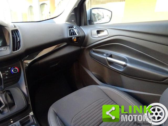 FORD Kuga usata, con Fendinebbia