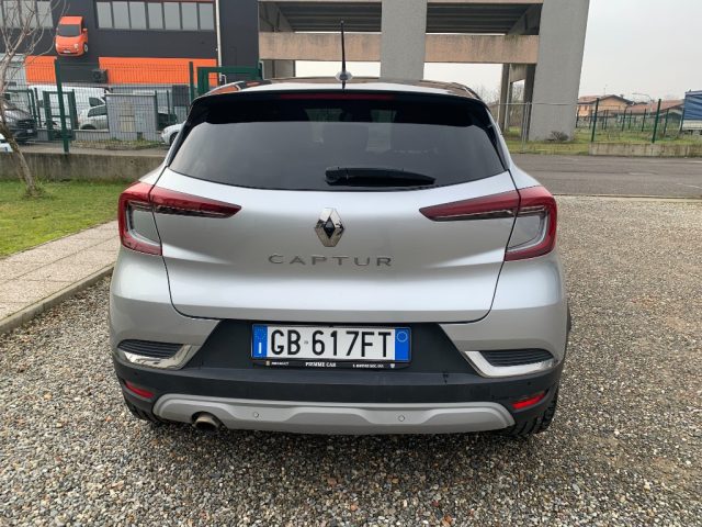 RENAULT Captur usata, con Autoradio