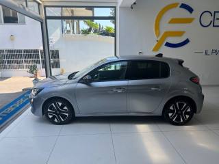 PEUGEOT 208 usata, con Controllo automatico clima