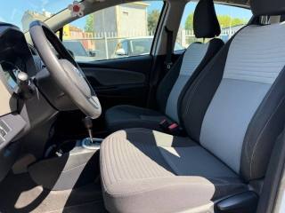 TOYOTA Yaris usata, con ESP