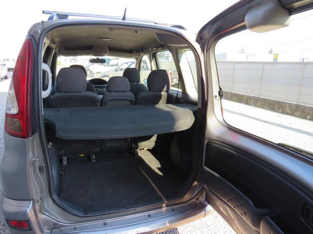 TOYOTA Yaris usata, con Servosterzo