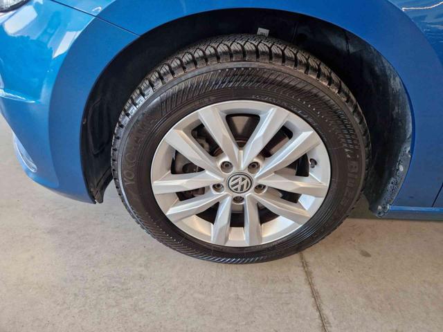 VOLKSWAGEN Touran usata, con Servosterzo