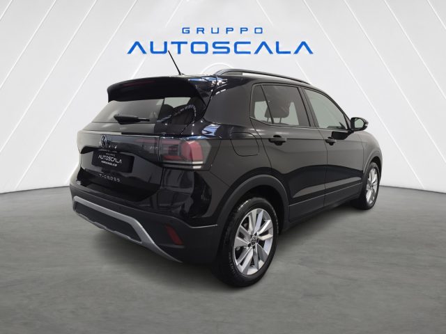 VOLKSWAGEN T-Cross usata, con Autoradio
