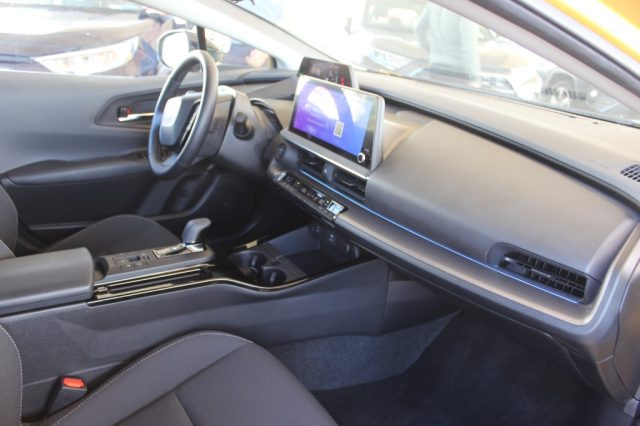 TOYOTA Prius Plug-in usata, con Climatizzatore