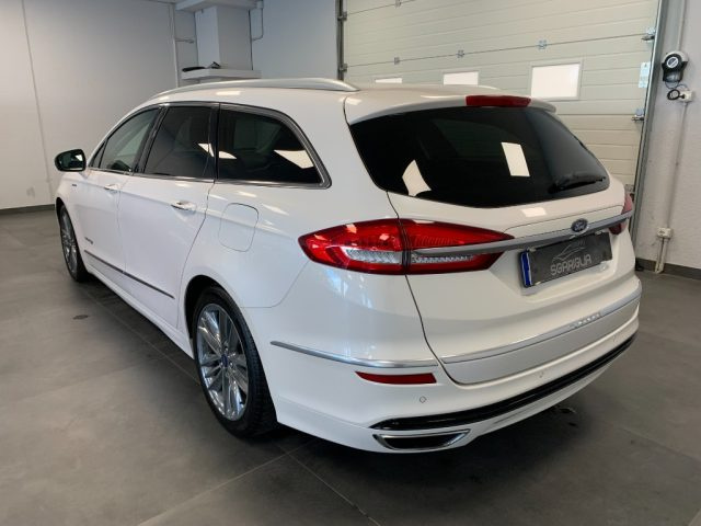 FORD Mondeo usata, con Luci diurne
