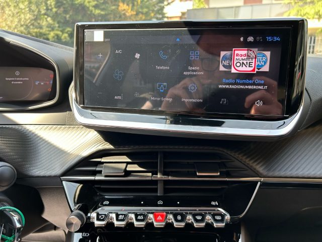 PEUGEOT 2008 usata, con Climatizzatore