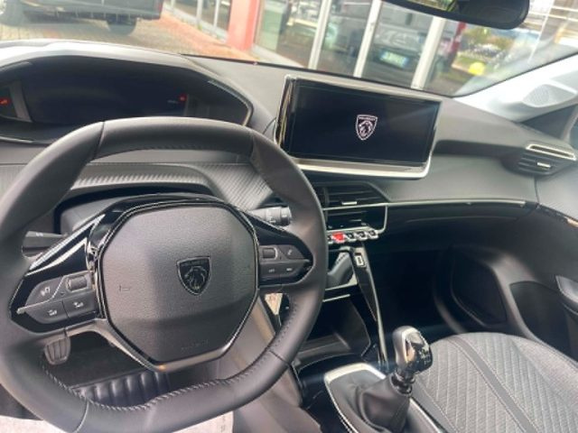 PEUGEOT 208 usata, con Vetri oscurati