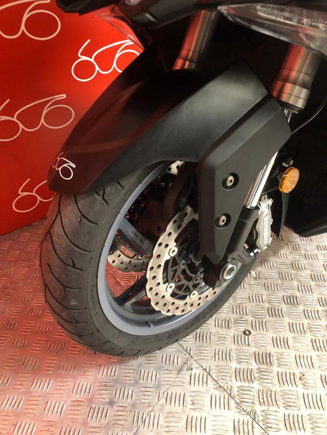 KYMCO AK 550 usata 4