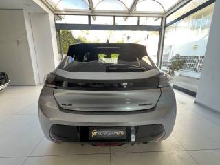 PEUGEOT 208 usata, con Autoradio