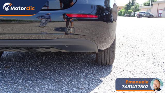 MERCEDES-BENZ A 250 usata, con Specchietti laterali elettrici