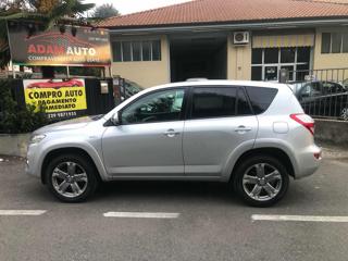 TOYOTA RAV 4 MY23 usata, con Autoradio