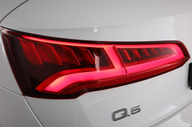 AUDI Q5 usata 9