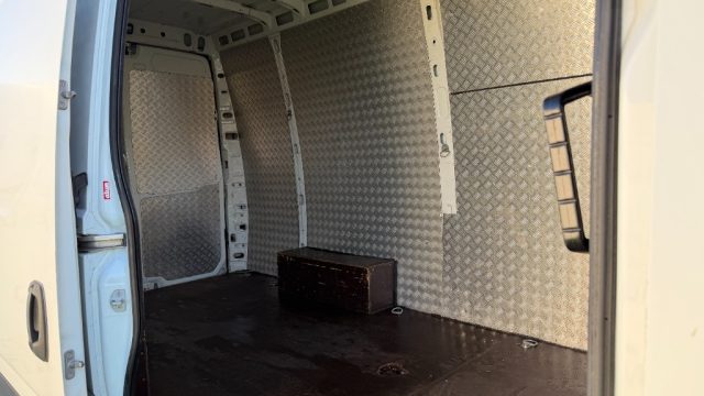 IVECO Daily usata, con ESP