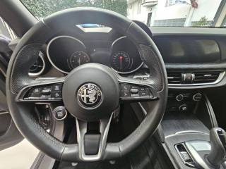 ALFA ROMEO Stelvio usata, con Volante in pelle
