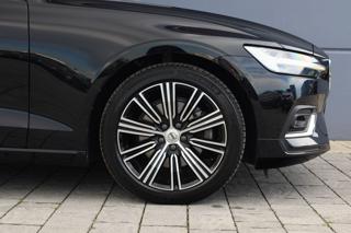 VOLVO V60 usata, con Autoradio digitale