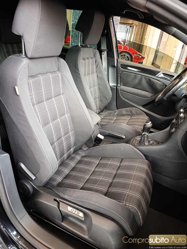 VOLKSWAGEN Golf usata 26