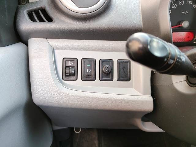 NISSAN Pixo usata, con Fendinebbia