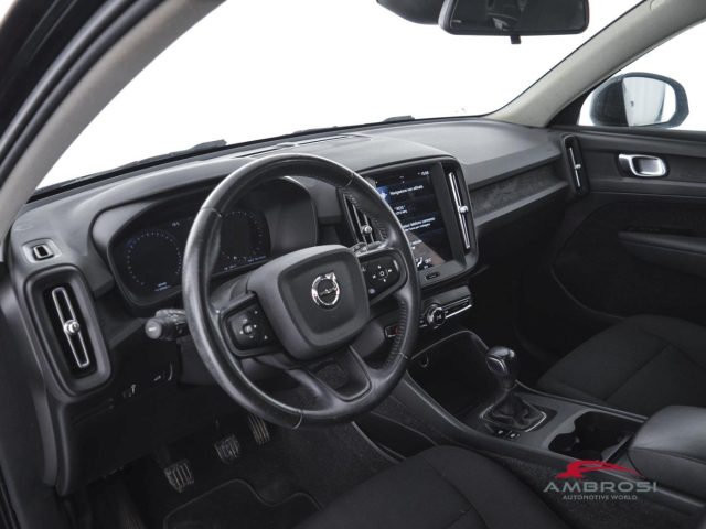 VOLVO XC40 usata 7
