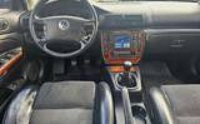 VOLKSWAGEN Passat usata, con Airbag laterali