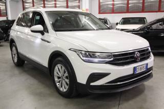 VOLKSWAGEN Tiguan usata, con Airbag laterali