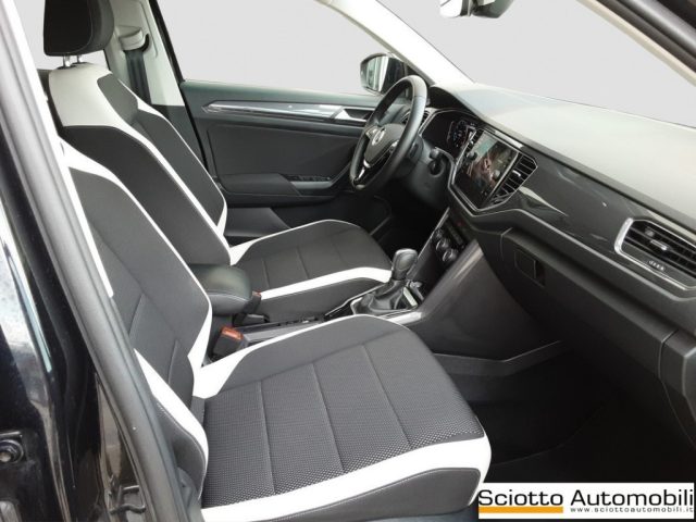 VOLKSWAGEN T-Roc usata, con Specchietti laterali elettrici
