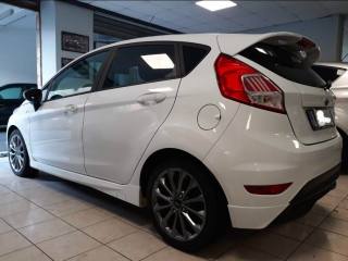 FORD Fiesta usata, con Climatizzatore